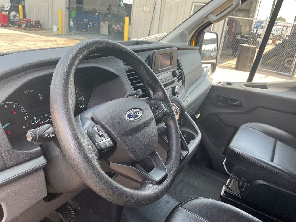 Cargo Van (Panel Van)-Light and Medium Duty Trucks-Ford-2021-Transit 250-Round Rock-TX-93,373\n\t\tmiles-$ 34,000 - Image 16