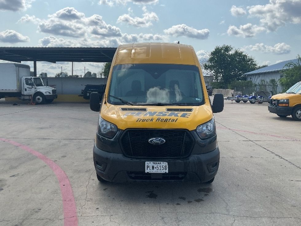 Cargo Van (Panel Van)-Light and Medium Duty Trucks-Ford-2021-Transit 250-Round Rock-TX-93,373\n\t\tmiles-$ 34,000 - Image 2