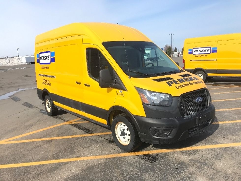 Cargo Van (Panel Van)-Light and Medium Duty Trucks-Ford-2021-Transit 250-Saint Laurent-PQ-161,860\n\t\tkm-$ 36,000 - Image 1
