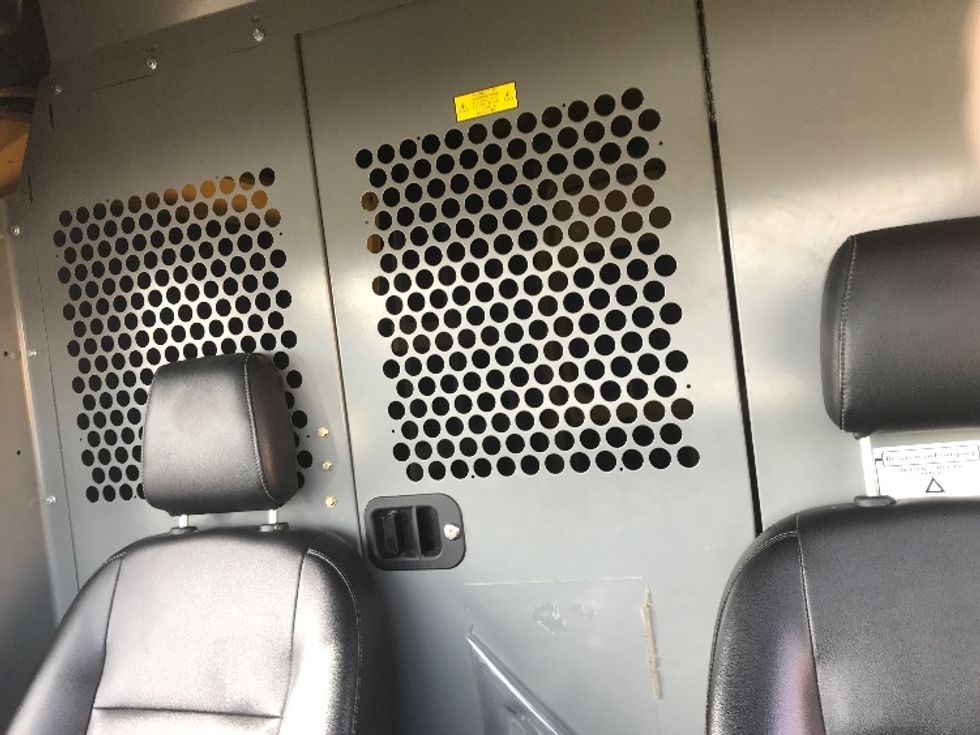 Cargo Van (Panel Van)-Light and Medium Duty Trucks-Ford-2021-Transit 250-Saint Laurent-PQ-161,860\n\t\tkm-$ 36,000 - Image 24