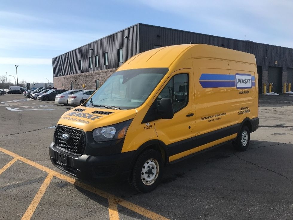 Cargo Van (Panel Van)-Light and Medium Duty Trucks-Ford-2021-Transit 250-Saint Laurent-PQ-161,860\n\t\tkm-$ 36,000 - Image 3