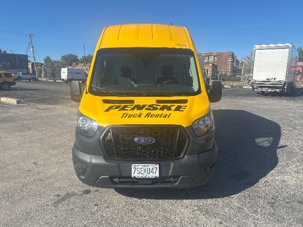 Cargo Van (Panel Van)-Light and Medium Duty Trucks-Ford-2021-Transit 250-Saint Louis-MO-123,832\n\t\tmiles-$ 25,750 - Image 2
