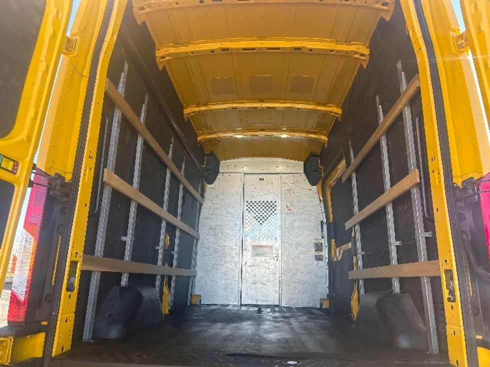 Cargo Van (Panel Van)-Light and Medium Duty Trucks-Ford-2021-Transit 250-Saint Louis-MO-123,832\n\t\tmiles-$ 25,750 - Image 8