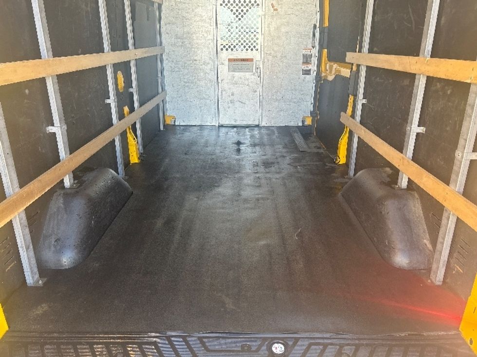 Cargo Van (Panel Van)-Light and Medium Duty Trucks-Ford-2021-Transit 250-Saint Louis-MO-123,832\n\t\tmiles-$ 25,750 - Image 9