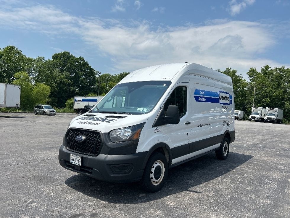 Cargo Van (Panel Van)-Light and Medium Duty Trucks-Ford-2021-Transit 250-Salem-VA-65,523\n\t\tmiles-$ 36,500 - Image 3