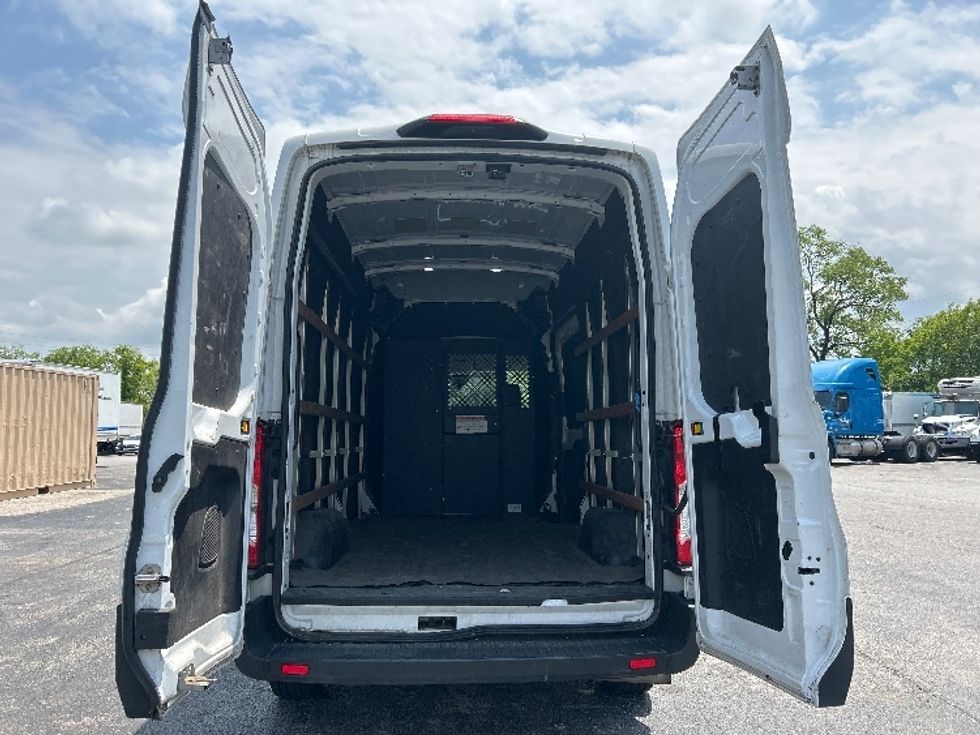 Cargo Van (Panel Van)-Light and Medium Duty Trucks-Ford-2021-Transit 250-Salem-VA-65,523\n\t\tmiles-$ 36,500 - Image 8