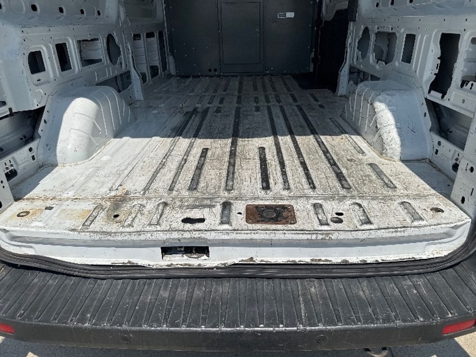 Cargo Van (Panel Van)-Light and Medium Duty Trucks-Ford-2021-Transit 250-Salt Lake City-UT-116,162\n\t\tmiles-$ 31,000 - Image 9