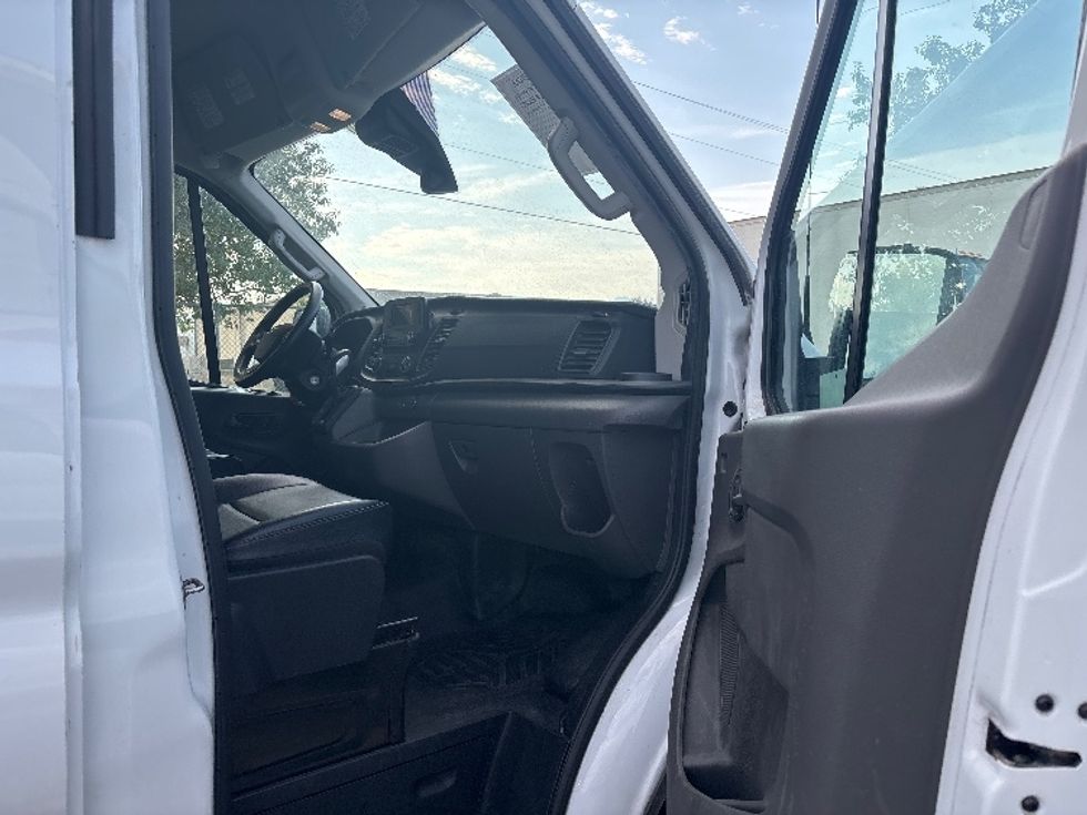 Cargo Van (Panel Van)-Light and Medium Duty Trucks-Ford-2021-Transit 250-Salt Lake City-UT-131,515\n\t\tmiles-$ 30,250 - Image 19
