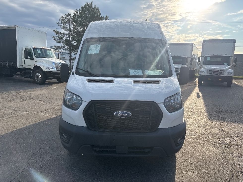 Cargo Van (Panel Van)-Light and Medium Duty Trucks-Ford-2021-Transit 250-Salt Lake City-UT-131,515\n\t\tmiles-$ 30,250 - Image 2