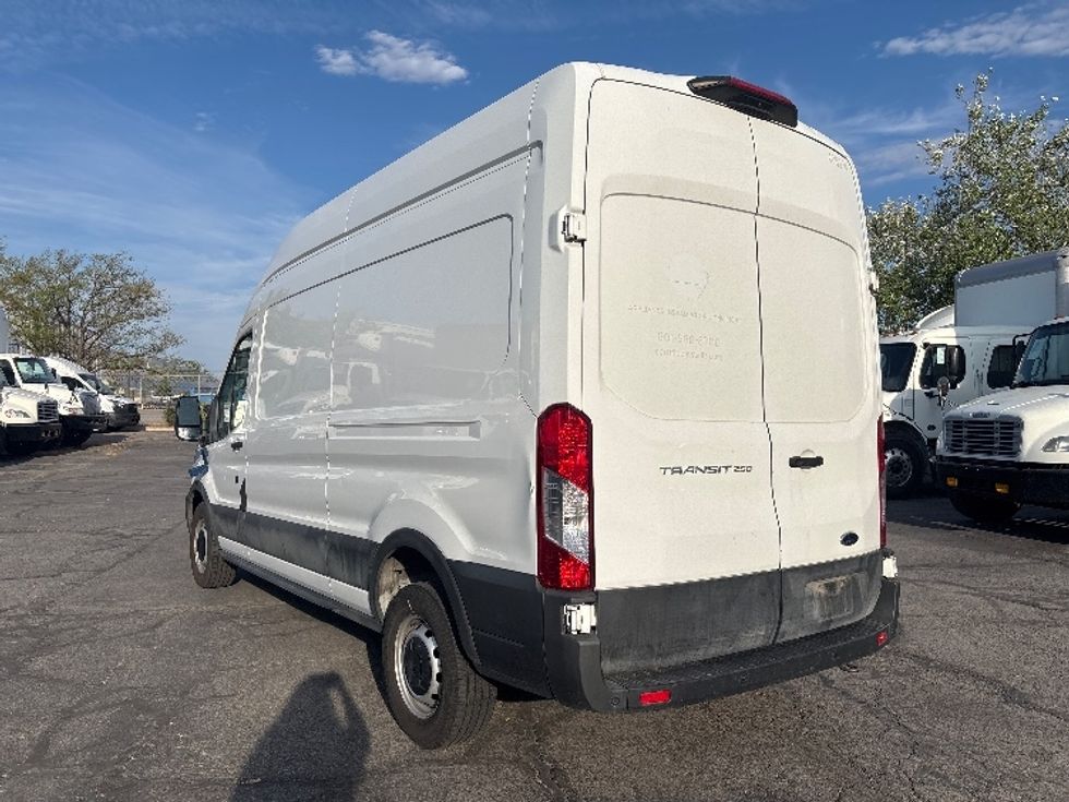 Cargo Van (Panel Van)-Light and Medium Duty Trucks-Ford-2021-Transit 250-Salt Lake City-UT-131,515\n\t\tmiles-$ 30,250 - Image 6