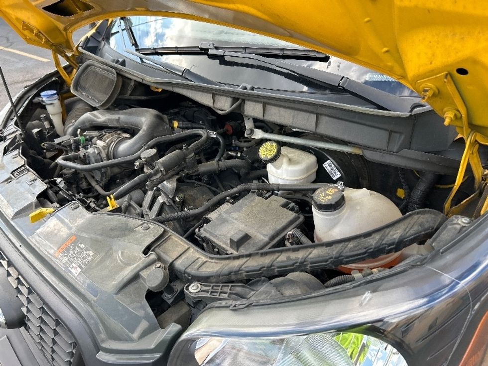 Cargo Van (Panel Van)-Light and Medium Duty Trucks-Ford-2021-Transit 250-San Antonio-TX-91,294\n\t\tmiles-$ 30,250 - Image 23