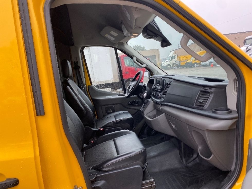 Cargo Van (Panel Van)-Light and Medium Duty Trucks-Ford-2021-Transit 250-Scarborough-ON-104,658\n\t\tkm-$ 40,000 - Image 20