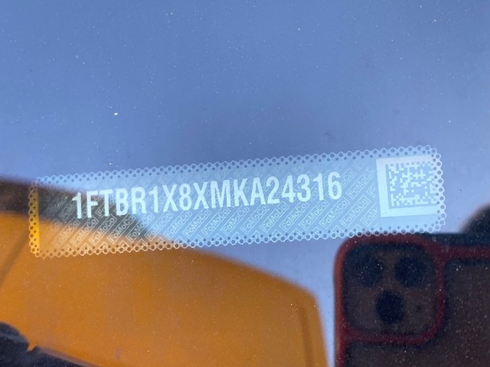 Cargo Van (Panel Van)-Light and Medium Duty Trucks-Ford-2021-Transit 250-Scarborough-ON-104,658\n\t\tkm-$ 40,000 - Image 23