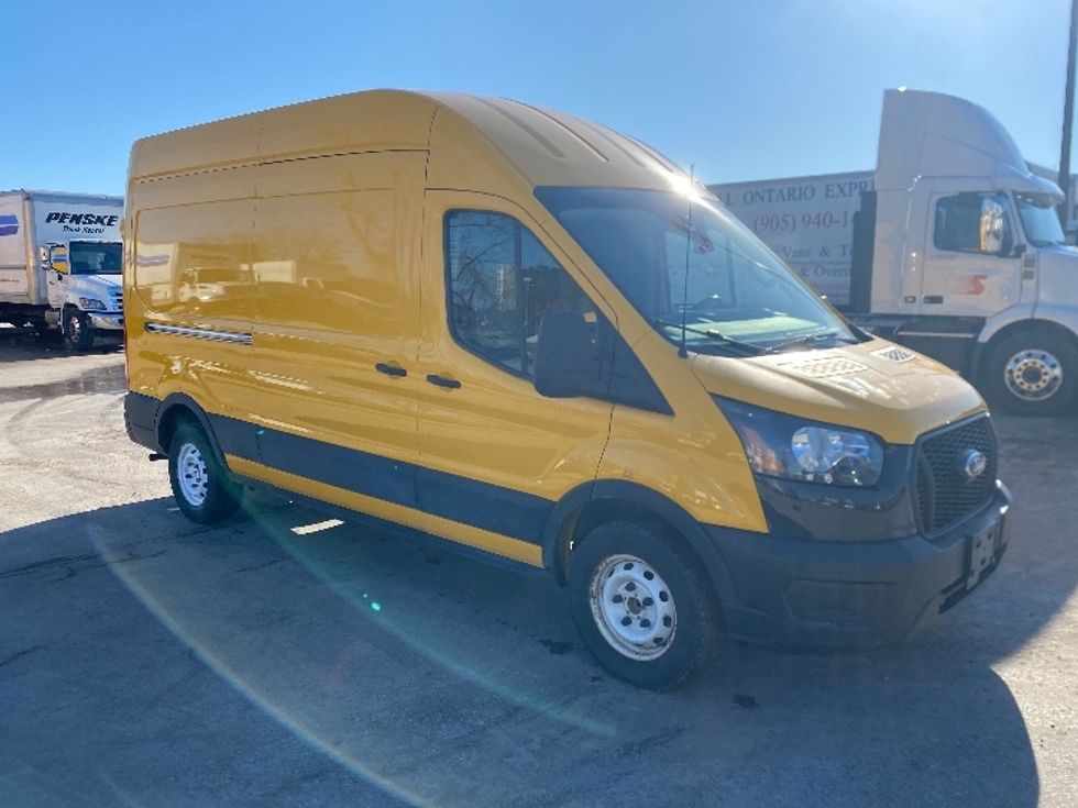 Cargo Van (Panel Van)-Light and Medium Duty Trucks-Ford-2021-Transit 250-Scarborough-ON-115,065\n\t\tkm-$ 39,250 - Image 1