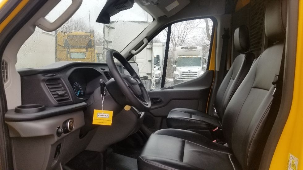 Cargo Van (Panel Van)-Light and Medium Duty Trucks-Ford-2021-Transit 250-Scarborough-ON-115,065\n\t\tkm-$ 39,250 - Image 14