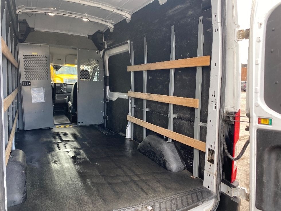 Cargo Van (Panel Van)-Light and Medium Duty Trucks-Ford-2021-Transit 250-Scarborough-ON-119,943\n\t\tkm-$ 44,000 - Image 10