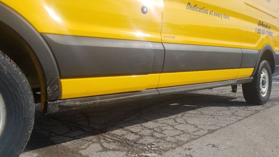 Cargo Van (Panel Van)-Light and Medium Duty Trucks-Ford-2021-Transit 250-Scarborough-ON-121,302\n\t\tkm-$ 39,000 - Image 5