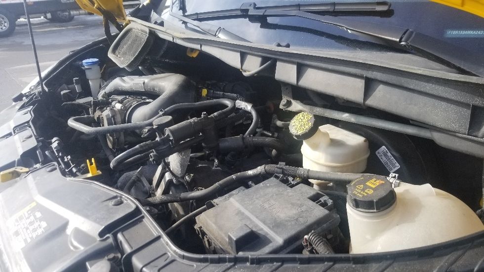 Cargo Van (Panel Van)-Light and Medium Duty Trucks-Ford-2021-Transit 250-Scarborough-ON-144,423\n\t\tkm-$ 37,250 - Image 23