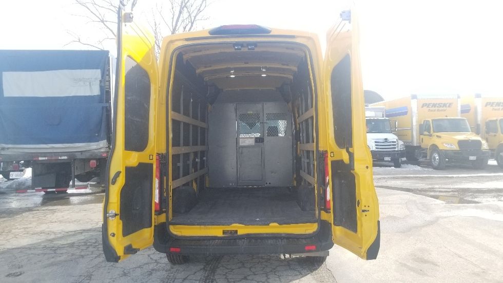 Cargo Van (Panel Van)-Light and Medium Duty Trucks-Ford-2021-Transit 250-Scarborough-ON-144,423\n\t\tkm-$ 37,250 - Image 8