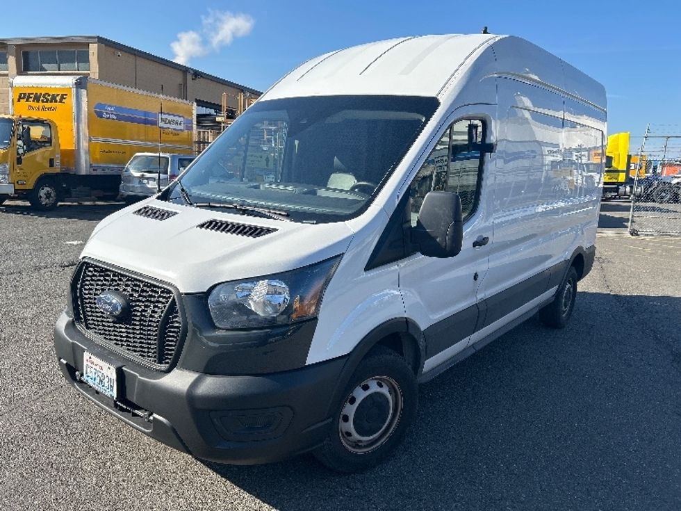Cargo Van (Panel Van)-Light and Medium Duty Trucks-Ford-2021-Transit 250-Seattle-WA-61,802\n\t\tmiles-$ 36,000 - Image 3