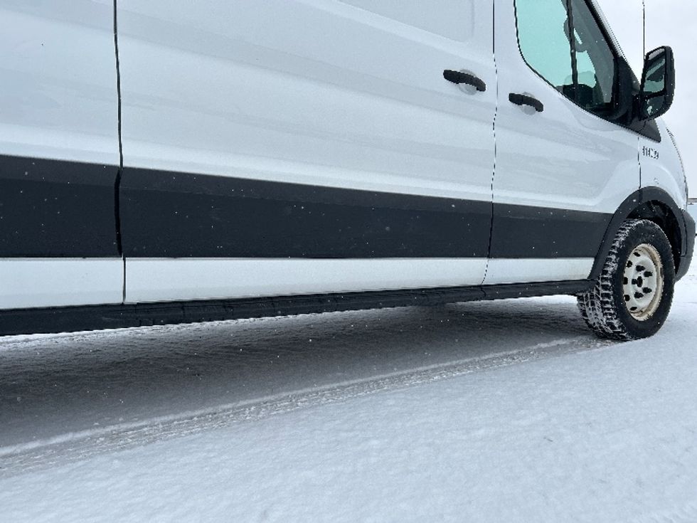 Cargo Van (Panel Van)-Light and Medium Duty Trucks-Ford-2021-Transit 250-Sherbrooke-PQ-148,017\n\t\tkm-$ 42,000 - Image 14