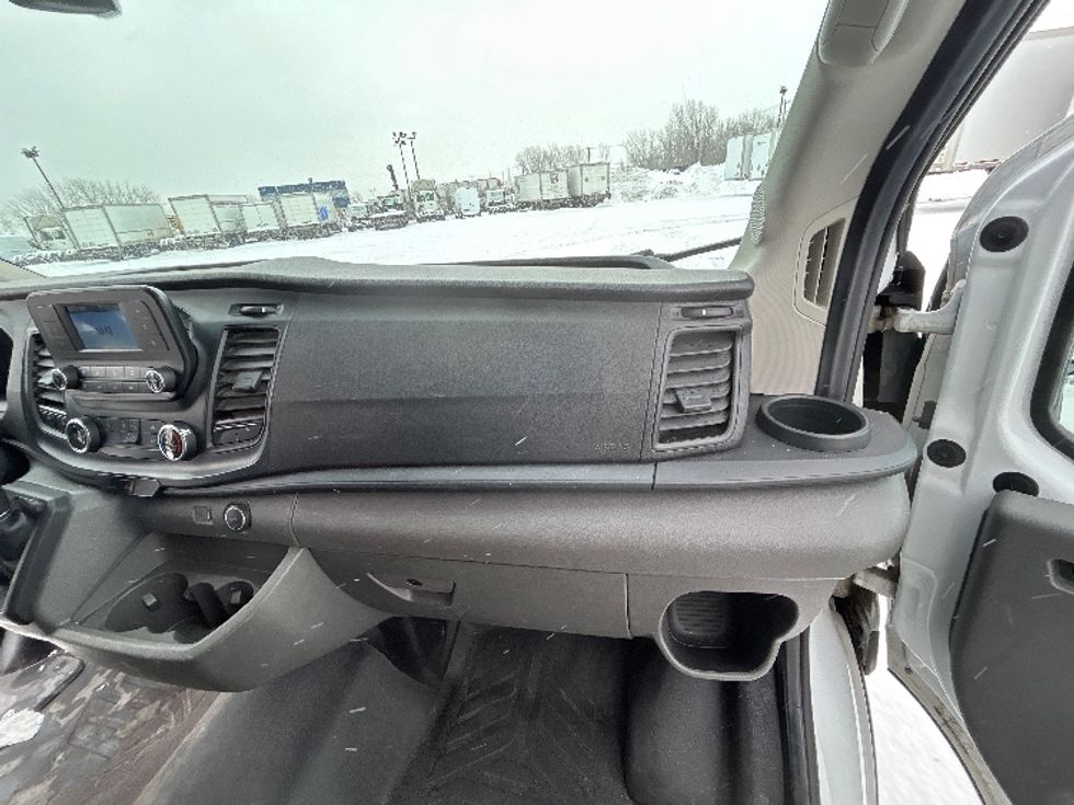 Cargo Van (Panel Van)-Light and Medium Duty Trucks-Ford-2021-Transit 250-Sherbrooke-PQ-148,017\n\t\tkm-$ 42,000 - Image 21