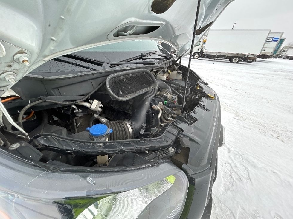 Cargo Van (Panel Van)-Light and Medium Duty Trucks-Ford-2021-Transit 250-Sherbrooke-PQ-148,017\n\t\tkm-$ 42,000 - Image 23