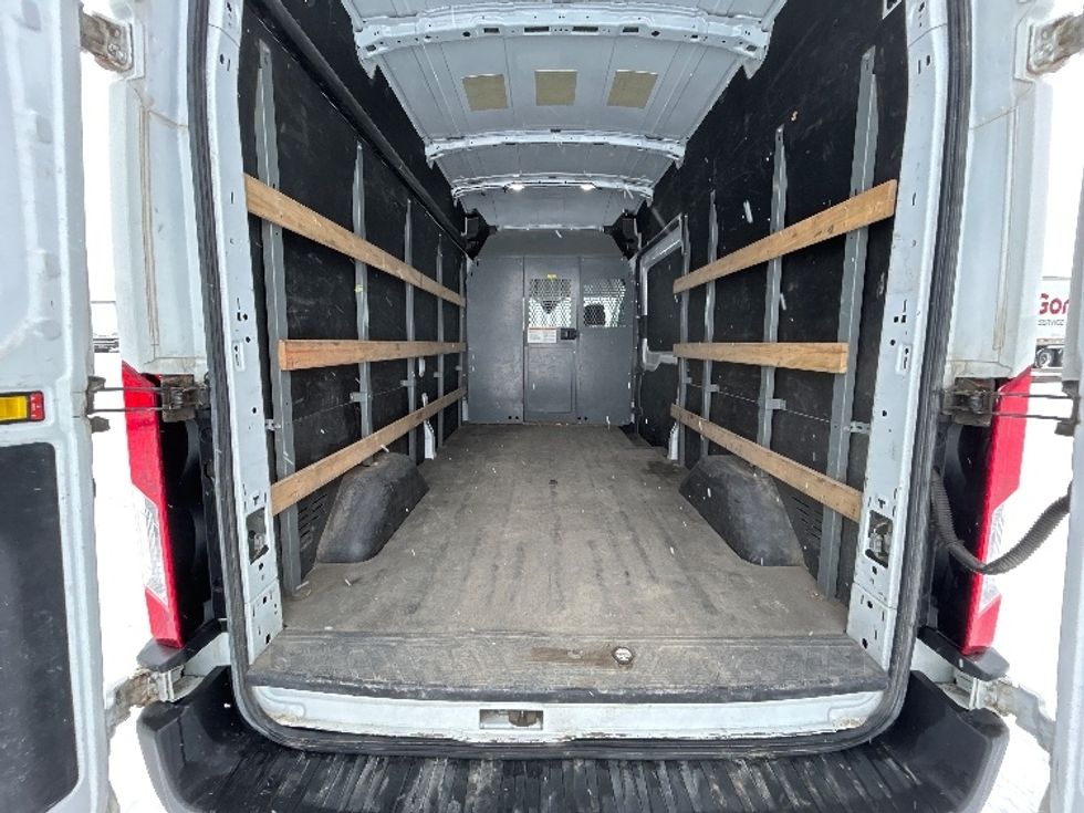 Cargo Van (Panel Van)-Light and Medium Duty Trucks-Ford-2021-Transit 250-Sherbrooke-PQ-148,017\n\t\tkm-$ 42,000 - Image 9