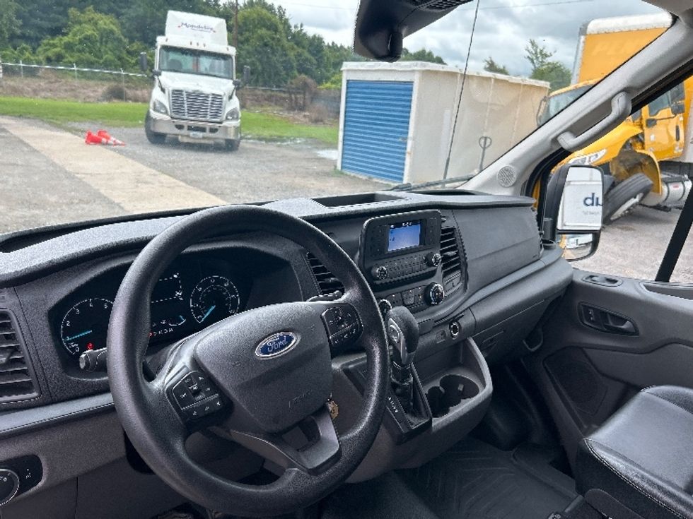 Cargo Van (Panel Van)-Light and Medium Duty Trucks-Ford-2021-Transit 250-Shreveport-LA-94,567\n\t\tmiles-$ 33,000 - Image 17