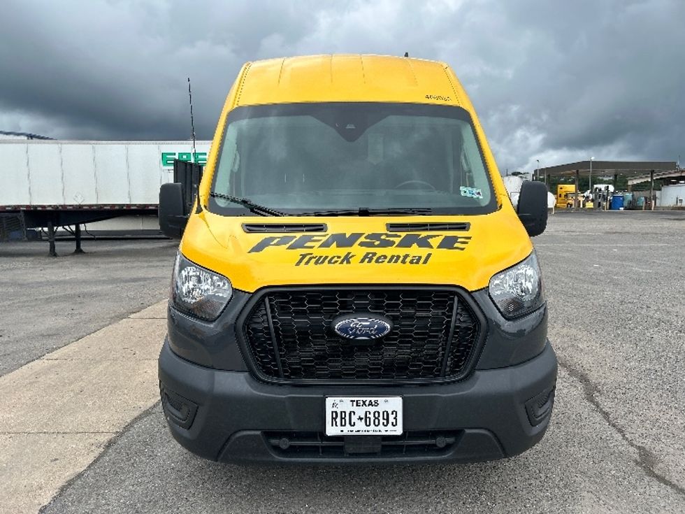 Cargo Van (Panel Van)-Light and Medium Duty Trucks-Ford-2021-Transit 250-Shreveport-LA-94,567\n\t\tmiles-$ 33,000 - Image 2