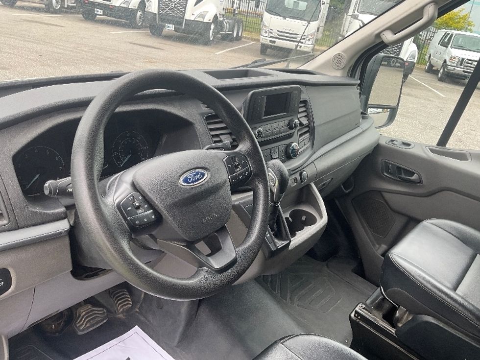 Cargo Van (Panel Van)-Light and Medium Duty Trucks-Ford-2021-Transit 250-South Bend-IN-71,321\n\t\tmiles-$ 35,000 - Image 14