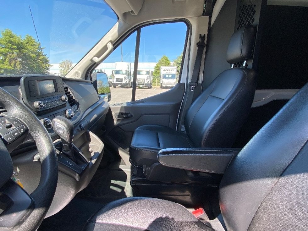 Cargo Van (Panel Van)-Light and Medium Duty Trucks-Ford-2021-Transit 250-South Bend-IN-74,000\n\t\tmiles-$ 34,750 - Image 16