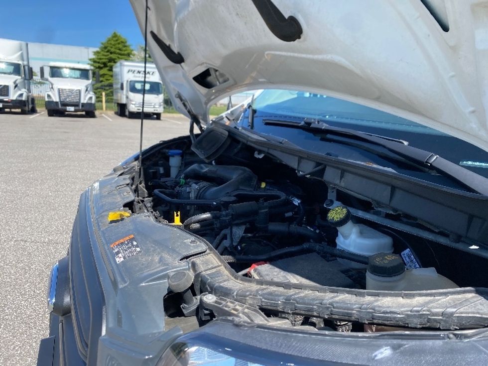 Cargo Van (Panel Van)-Light and Medium Duty Trucks-Ford-2021-Transit 250-South Bend-IN-74,000\n\t\tmiles-$ 34,750 - Image 21