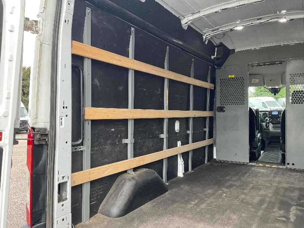 Cargo Van (Panel Van)-Light and Medium Duty Trucks-Ford-2021-Transit 250-South Bend-IN-90,676\n\t\tmiles-$ 33,500 - Image 11