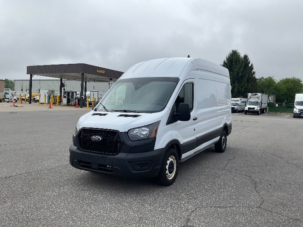 Cargo Van (Panel Van)-Light and Medium Duty Trucks-Ford-2021-Transit 250-South Bend-IN-90,676\n\t\tmiles-$ 33,500 - Image 3