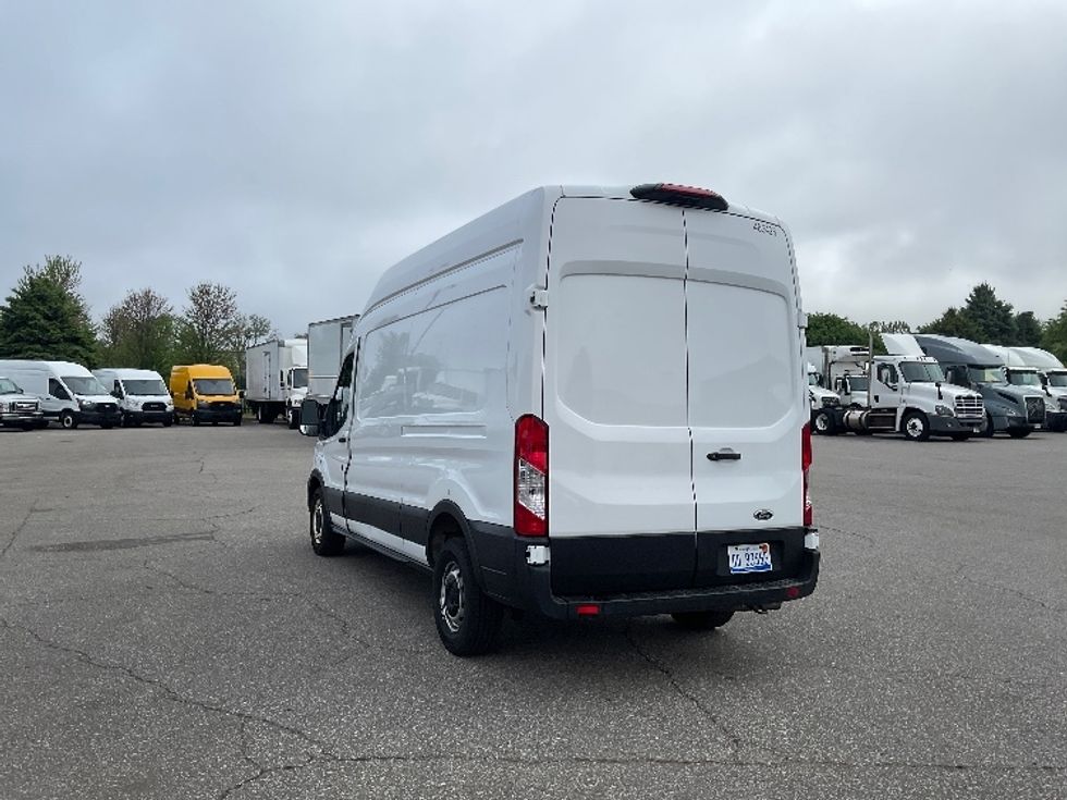 Cargo Van (Panel Van)-Light and Medium Duty Trucks-Ford-2021-Transit 250-South Bend-IN-90,676\n\t\tmiles-$ 33,500 - Image 6