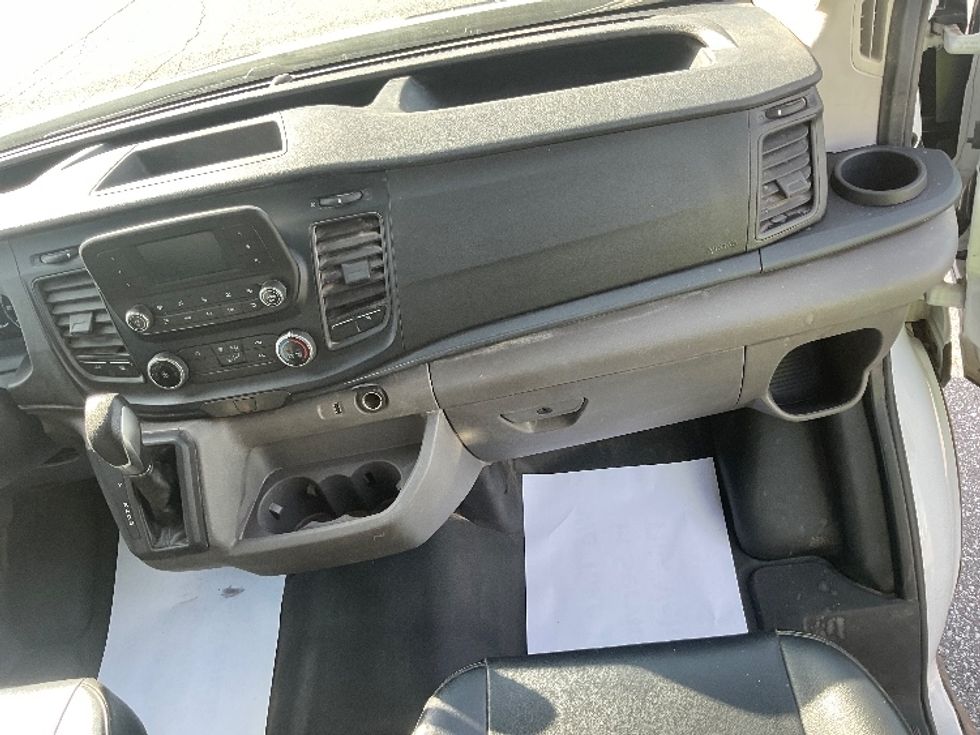 Cargo Van (Panel Van)-Light and Medium Duty Trucks-Ford-2021-Transit 250-South Bend-IN-92,479\n\t\tmiles-$ 33,250 - Image 18