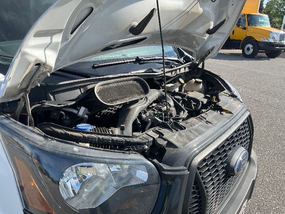 Cargo Van (Panel Van)-Light and Medium Duty Trucks-Ford-2021-Transit 250-South Bend-IN-92,479\n\t\tmiles-$ 33,250 - Image 20