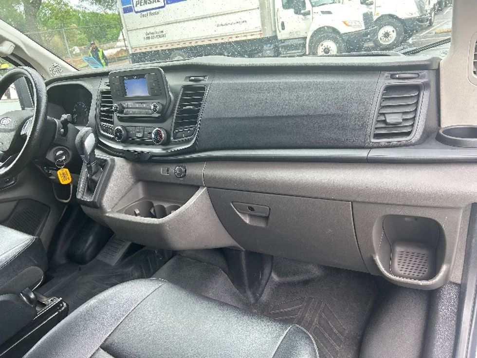 Cargo Van (Panel Van)-Light and Medium Duty Trucks-Ford-2021-Transit 250-South Plainfield-NJ-45,532\n\t\tmiles-$ 33,750 - Image 18