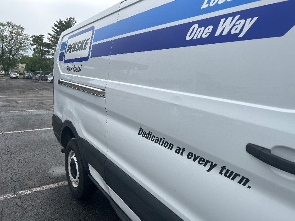 Cargo Van (Panel Van)-Light and Medium Duty Trucks-Ford-2021-Transit 250-South Plainfield-NJ-45,532\n\t\tmiles-$ 33,750 - Image 26