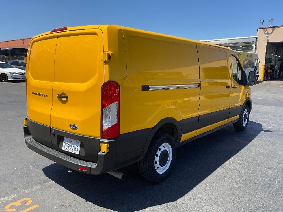 Cargo Van (Panel Van)-Light and Medium Duty Trucks-Ford-2021-Transit 250-South San Francisco-CA-33,213\n\t\tmiles-$ 33,000 - Image 12