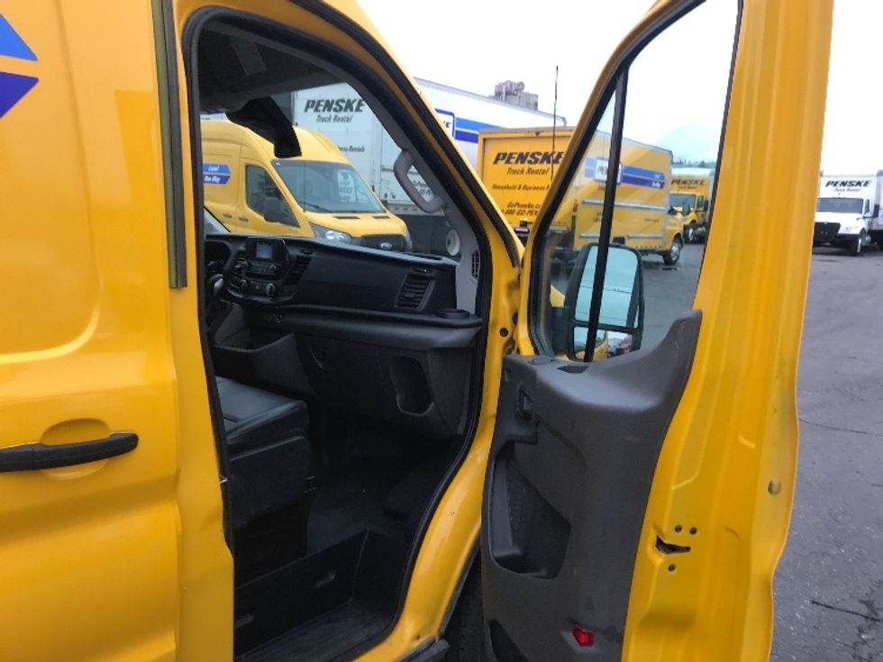 Cargo Van (Panel Van)-Light and Medium Duty Trucks-Ford-2021-Transit 250-Spokane Valley-WA-91,926\n\t\tmiles-$ 36,250 - Image 18