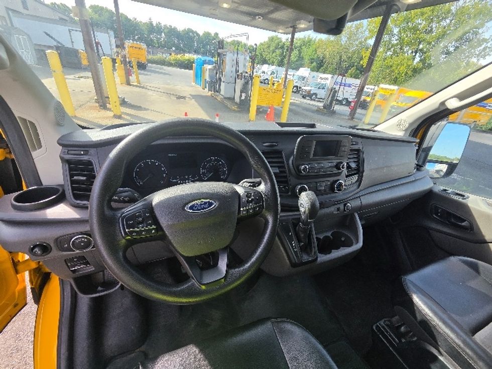 Cargo Van (Panel Van)-Light and Medium Duty Trucks-Ford-2021-Transit 250-Springfield-MA-109,499\n\t\tmiles-$ 27,750 - Image 18