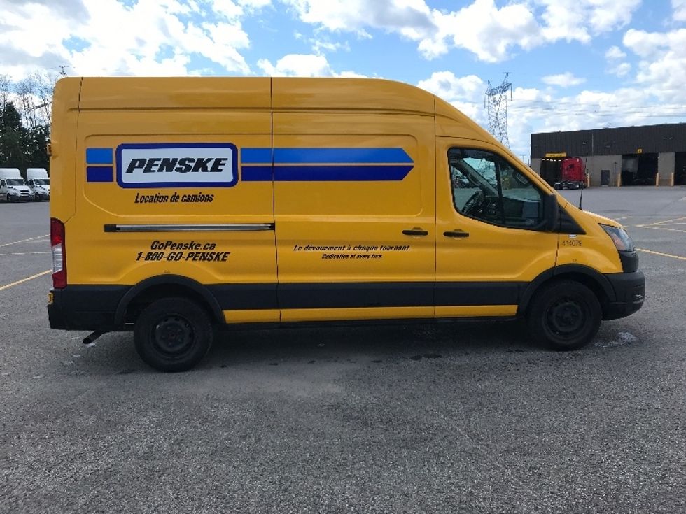 Cargo Van (Panel Van)-Light and Medium Duty Trucks-Ford-2021-Transit 250-Ste-Foy-PQ-293,171\n\t\tkm-$ 19,750 - Image 15