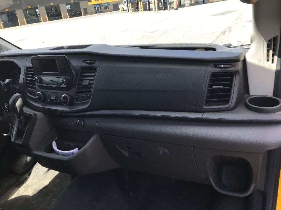 Cargo Van (Panel Van)-Light and Medium Duty Trucks-Ford-2021-Transit 250-Ste-Foy-PQ-293,171\n\t\tkm-$ 19,750 - Image 21