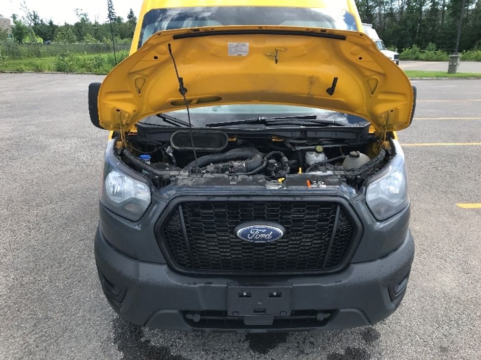 Cargo Van (Panel Van)-Light and Medium Duty Trucks-Ford-2021-Transit 250-Ste-Foy-PQ-293,171\n\t\tkm-$ 19,750 - Image 24