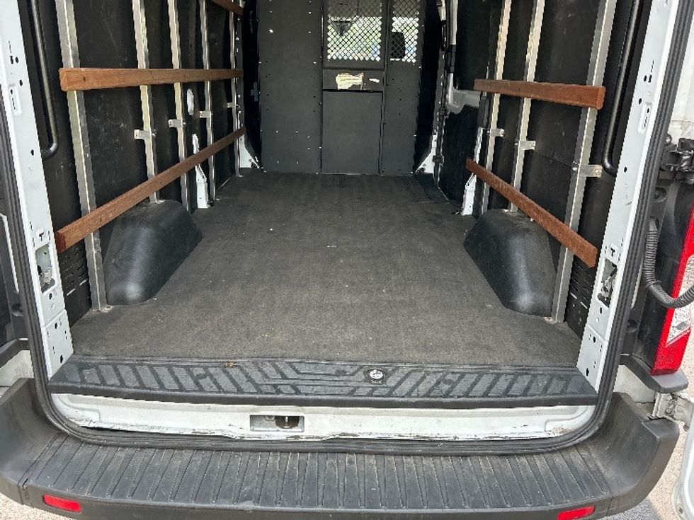 Cargo Van (Panel Van)-Light and Medium Duty Trucks-Ford-2021-Transit 250-Sterling-VA-55,461\n\t\tmiles-$ 38,000 - Image 10