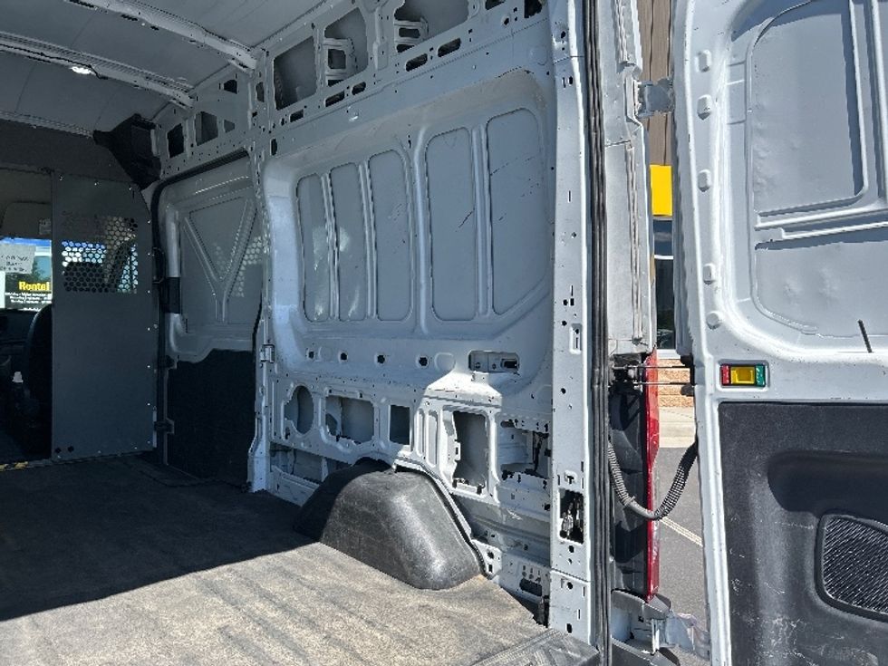 Cargo Van (Panel Van)-Light and Medium Duty Trucks-Ford-2021-Transit 250-Sterling-VA-60,166\n\t\tmiles-$ 37,500 - Image 10