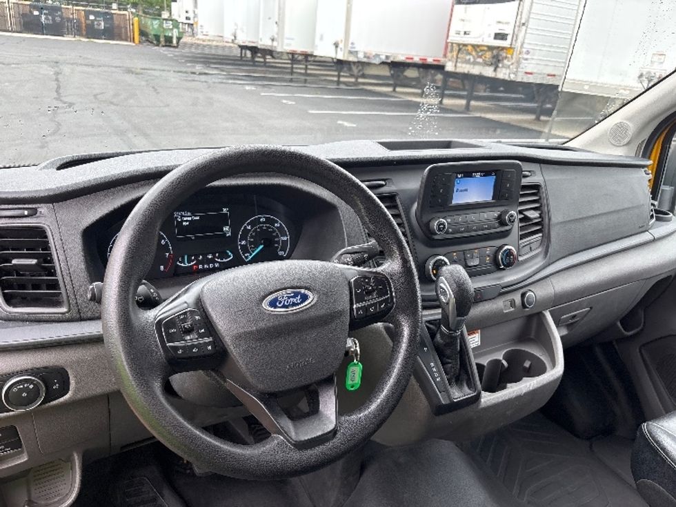 Cargo Van (Panel Van)-Light and Medium Duty Trucks-Ford-2021-Transit 250-Sterling-VA-91,857\n\t\tmiles-$ 30,750 - Image 17