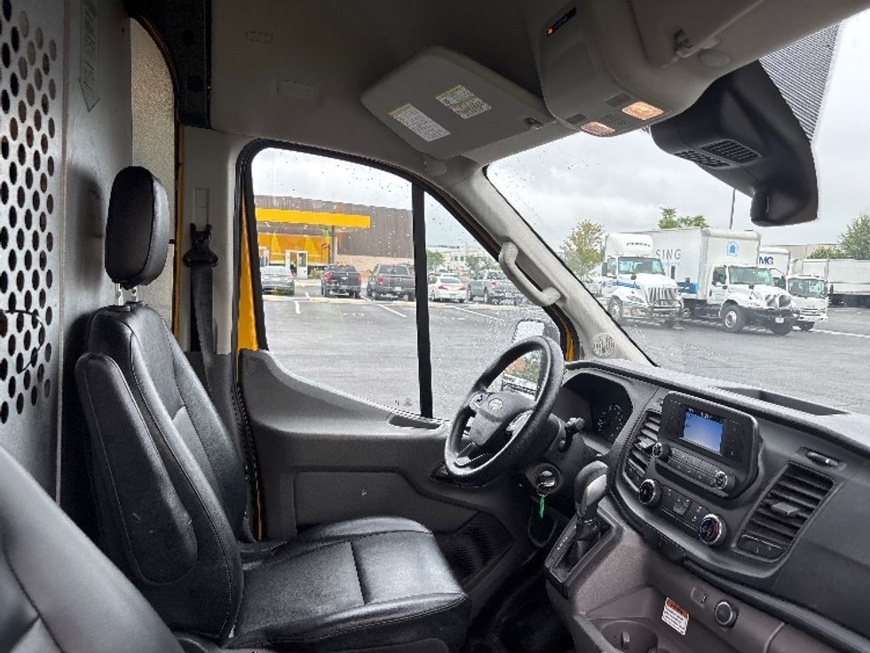 Cargo Van (Panel Van)-Light and Medium Duty Trucks-Ford-2021-Transit 250-Sterling-VA-91,857\n\t\tmiles-$ 30,750 - Image 22